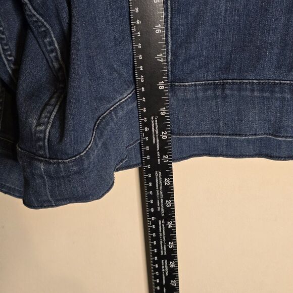 Torrid Denim Women’s Jacket 4X Blue Stretch Cropped No Collar Button Front - Picture 7 of 9